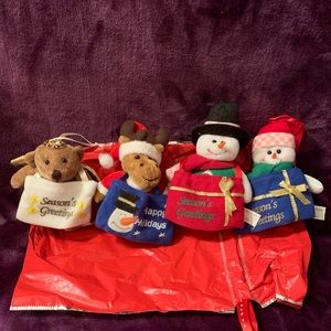 Four gift card holder ornaments. New, 5” tall